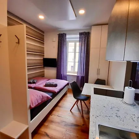 Apartment Silver *
